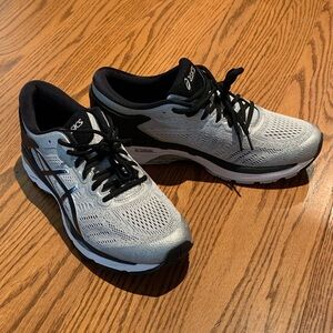 ASICS Kayano 24’s (10.5 US) NEVER WORN